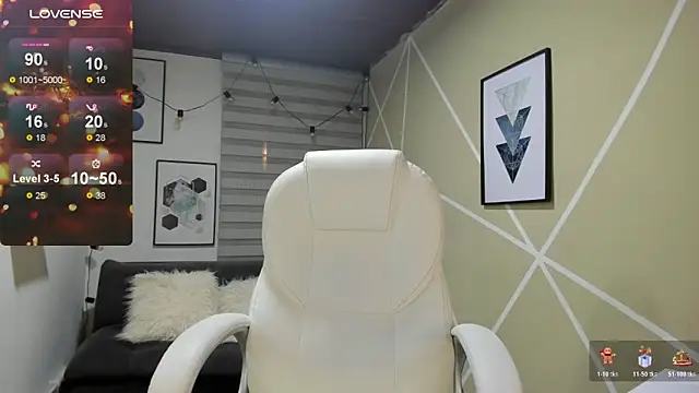 Enma  clark online show from 12.22.25