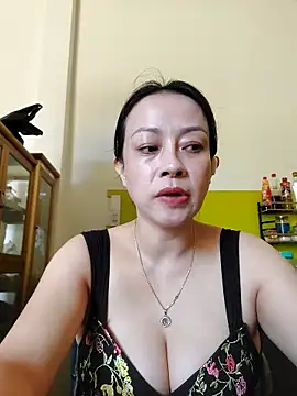 Baby-bigboobs2024 online show from 09.10.25