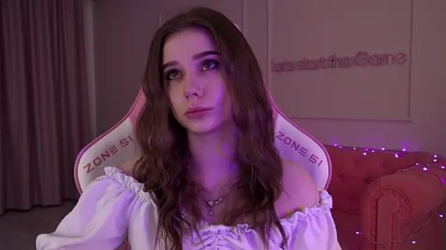 Snapshot of DianaVert chatting on 01.20.25 DianaVert online show from 01.20.25