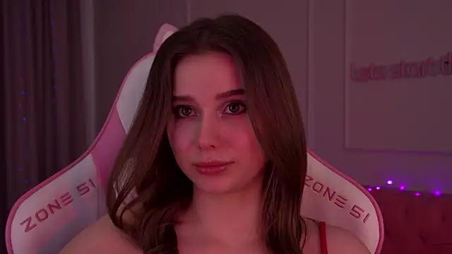 Snapshot of DianaVert chatting on 01.24.25 DianaVert online show from 01.24.25