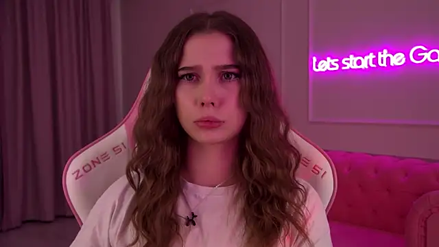 Snapshot of DianaVert chatting on 01.25.25 DianaVert online show from 01.25.25