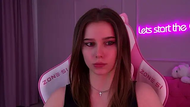 Snapshot of DianaVert chatting on 02.02.25 DianaVert online show from 02.02.25