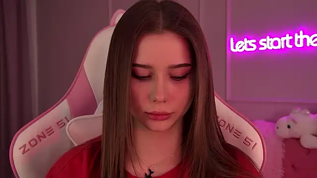 Snapshot of DianaVert chatting on 02.09.25 DianaVert online show from 02.09.25