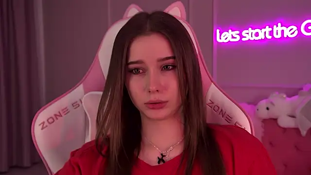 Snapshot of DianaVert chatting on 02.09.25 DianaVert online show from 02.09.25