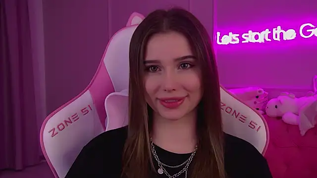 Snapshot of DianaVert chatting on 03.04.25 DianaVert online show from 03.04.25