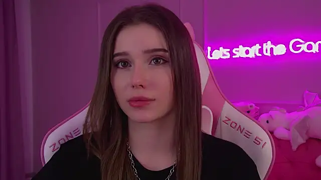 Snapshot of DianaVert chatting on 03.05.25 DianaVert online show from 03.05.25