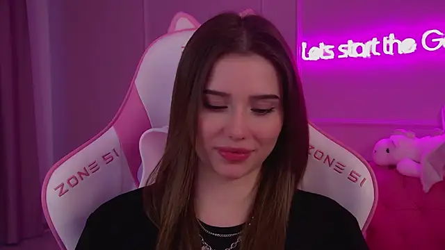 Snapshot of DianaVert chatting on 03.05.25 DianaVert online show from 03.05.25