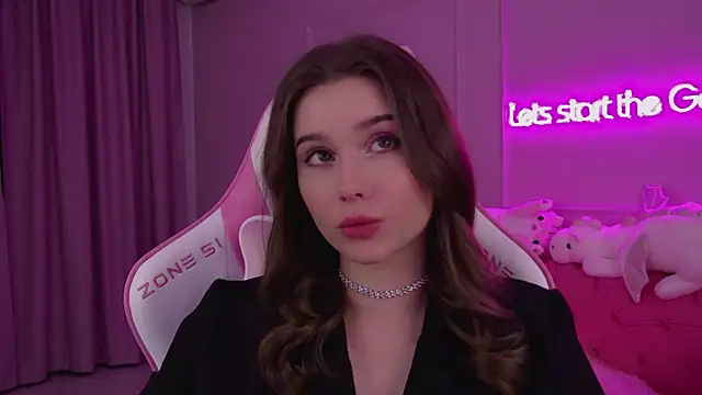 Snapshot of DianaVert chatting on 03.16.25 DianaVert online show from 03.16.25