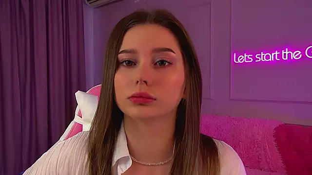 Snapshot of DianaVert chatting on 10.01.25 DianaVert online show from 10.01.25