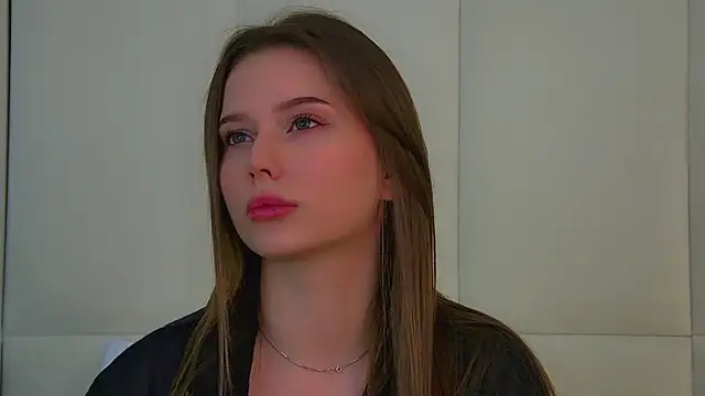 Snapshot of DianaVert chatting on 10.12.25 DianaVert online show from 10.12.25