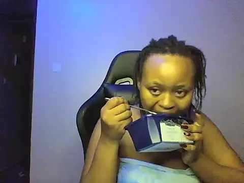 Candii wet  online show from 02.06.26