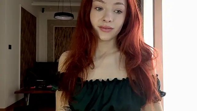 MiaRouge online show from 03.17.26