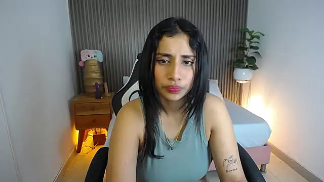 venuz lee online show from 12.12.24