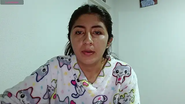 Snapshot of danna_peterson1 chatting on 04.22.26 danna peterson1 online show from 04.22.26