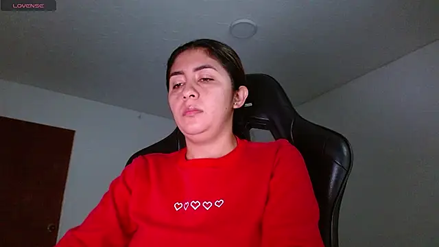 Snapshot of danna_peterson1 chatting on 05.26.26 danna peterson1 online show from 05.26.26