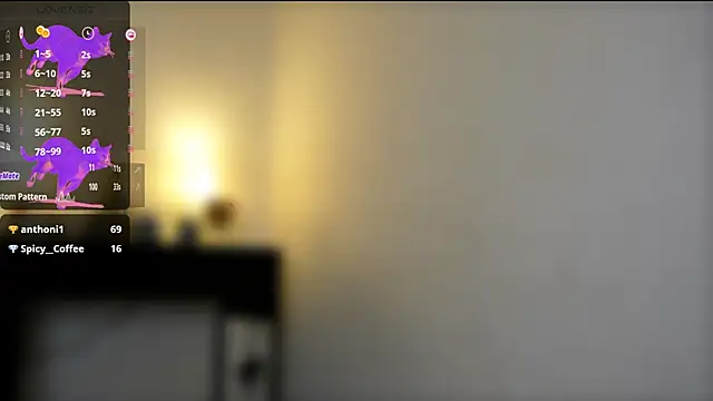 Snapshot of AlessiaVix chatting on 03.10.25 AlessiaVix online show from 03.10.25