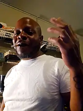 Snapshot of personalityalwayswins2 chatting on 10.15.25 personalityalwayswins2 online show from 10.15.25
