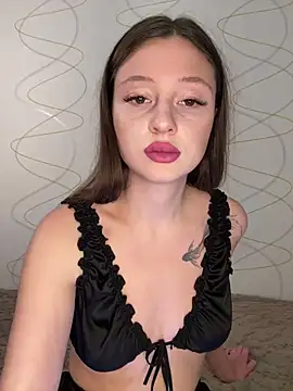 Kimsweet7 online show from 10.25.25