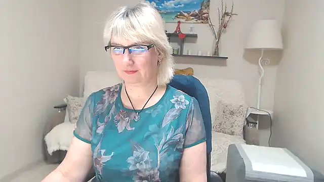 FleurMays online show from 03.17.25