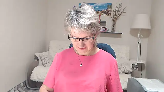 FleurMays online show from 11.16.25