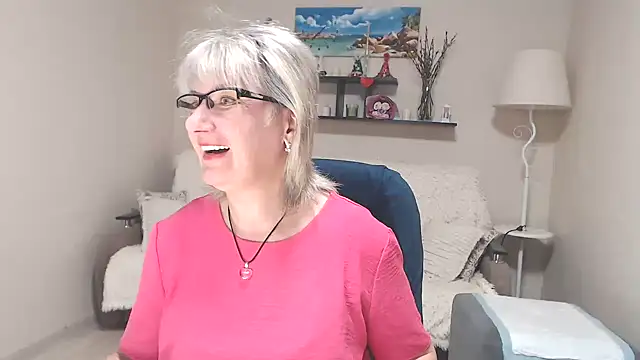 FleurMays online show from 07.10.26