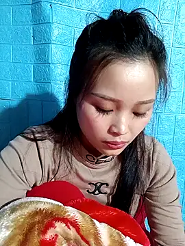 Snapshot of vatb chatting on 12.08.24 vatb online show from 12.08.24