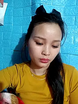 Snapshot of vatb chatting on 12.11.24 vatb online show from 12.11.24