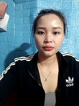 Snapshot of vatb chatting on 12.16.24 vatb online show from 12.16.24