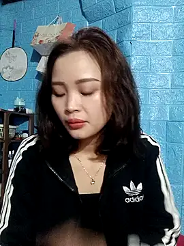 Snapshot of vatb chatting on 12.18.24 vatb online show from 12.18.24