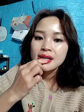 Snapshot of vatb chatting on 12.21.24 vatb online show from 12.21.24