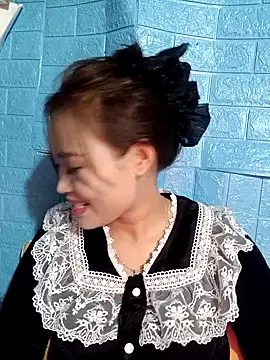 Snapshot of vatb chatting on 12.22.24 vatb online show from 12.22.24