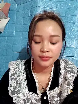 Snapshot of vatb chatting on 12.22.24 vatb online show from 12.22.24