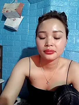 Snapshot of vatb chatting on 12.23.24 vatb online show from 12.23.24