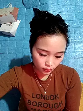 Snapshot of vatb chatting on 02.13.25 vatb online show from 02.13.25