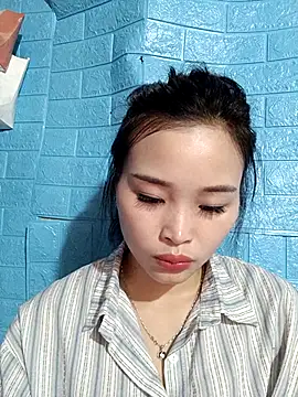 Snapshot of vatb chatting on 02.16.25 vatb online show from 02.16.25