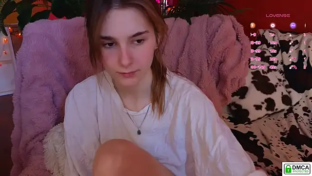 Snapshot of Era_Robinhood chatting on 11.11.25 Era Robinhood online show from 11.11.25