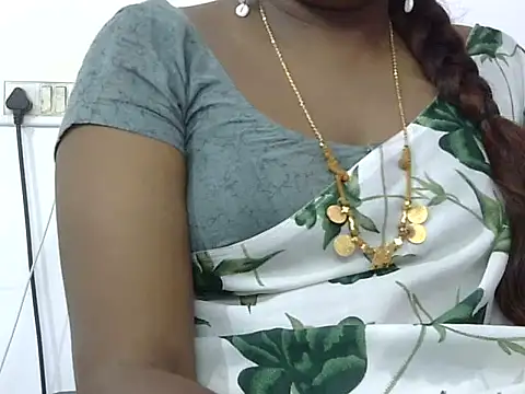 Hot akshara online show from 09.28.25