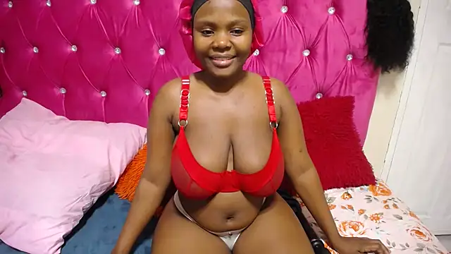 Snapshot of SexyAngeliqua chatting on 03.07.25 SexyAngeliqua online show from 03.07.25