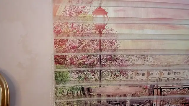 Leah Sweetie online show from 02.13.25