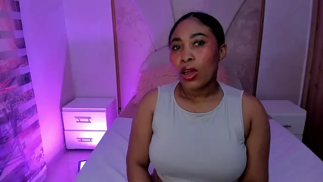 Leah Sweetie online show from 03.01.25