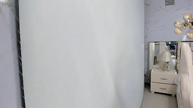 Leah Sweetie online show from 09.11.25