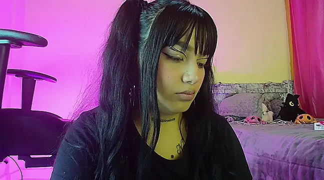 pocahonta89 online show from 03.04.25