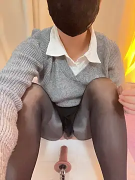 Nicole77-baby online show from 12.18.25