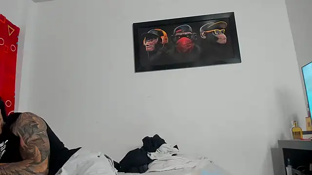 OliverBennet online show from 10.08.25