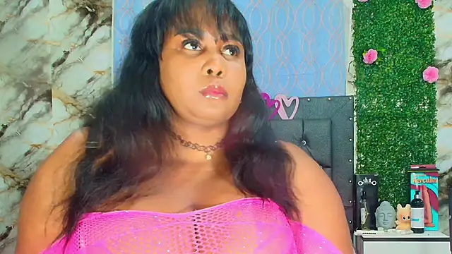 Snapshot of ebony_544 chatting on 10.25.25 ebony 544 online show from 10.25.25