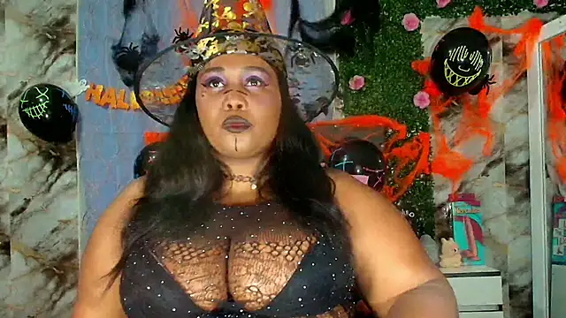 Snapshot of ebony_544 chatting on 11.01.25 ebony 544 online show from 11.01.25