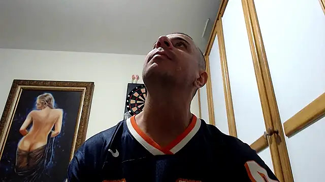 Snapshot of nicolay_74 chatting on 09.29.25 nicolay 74 online show from 09.29.25