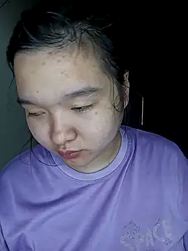 Snapshot of Thomgdee chatting on 10.17.25 Thomgdee online show from 10.17.25