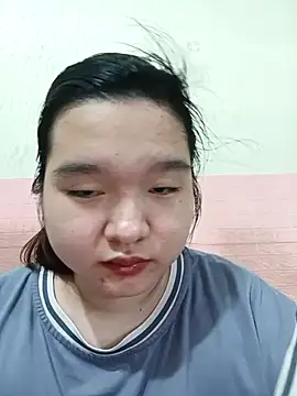 Snapshot of Thomgdee chatting on 12.02.25 Thomgdee online show from 12.02.25