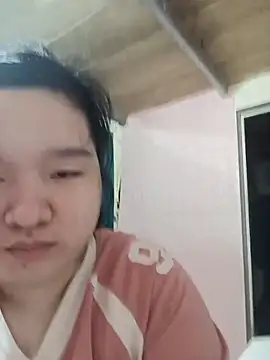 Snapshot of Thomgdee chatting on 02.21.26 Thomgdee online show from 02.21.26